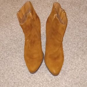 Brown heel boots, I wear size 9 in shoes and 8.5 in heels for reference.